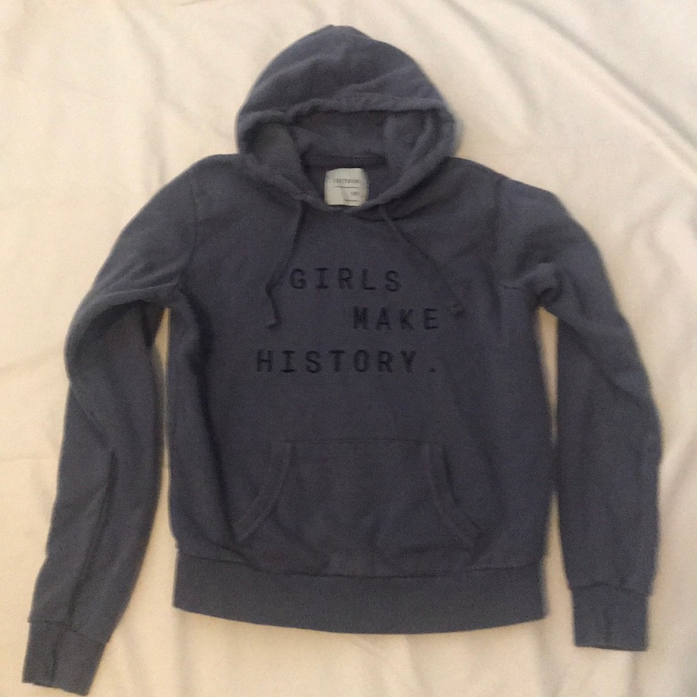 Sweatshirt - Picture 2 of 3